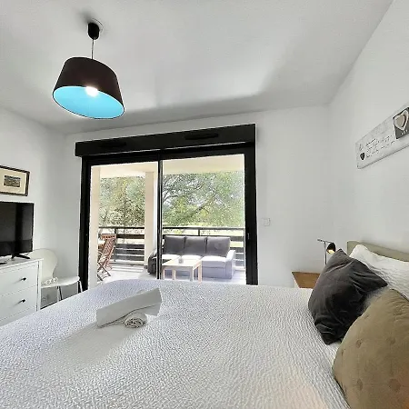 Apartment La Terrasse Du Golf, Apparement Avec Piscine, Wifi, Parking *